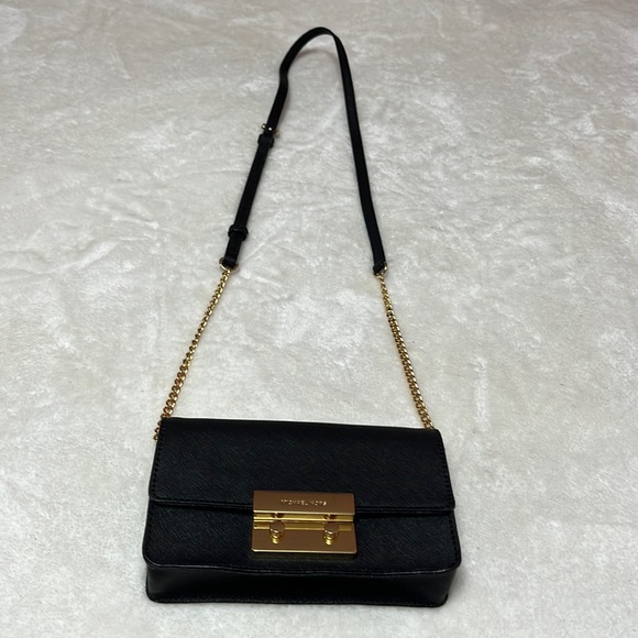 Michael Kors Sloan Flap Crossbody Purse - Picture 2 of 15